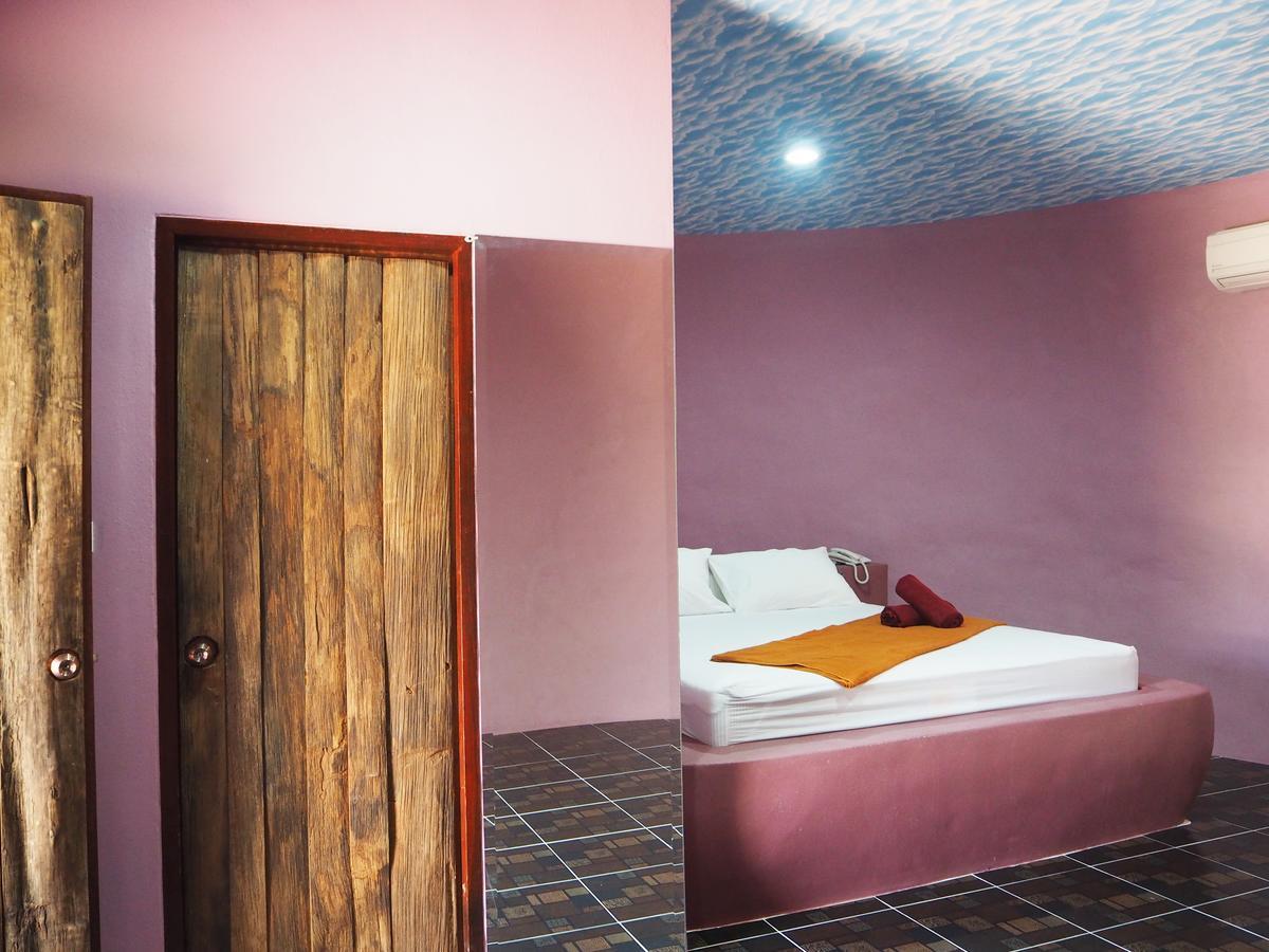 Fruit House Pattaya Motel Bang Lamung Dış mekan fotoğraf