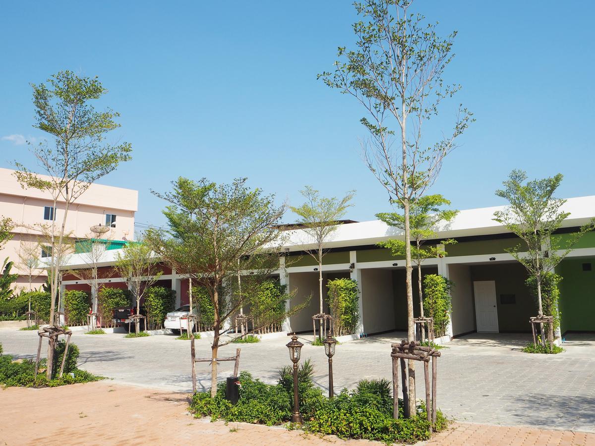 Fruit House Pattaya Motel Bang Lamung Dış mekan fotoğraf