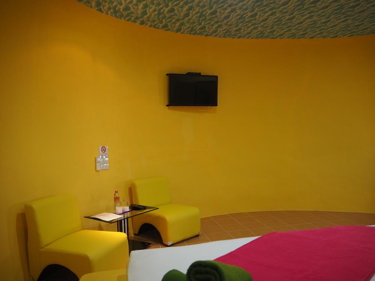 Fruit House Pattaya Motel Bang Lamung Dış mekan fotoğraf